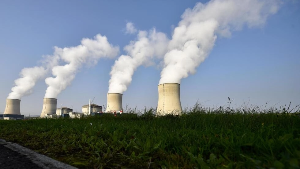 Masa Depan Energi Nuklir: Solusi Atau Ancaman?