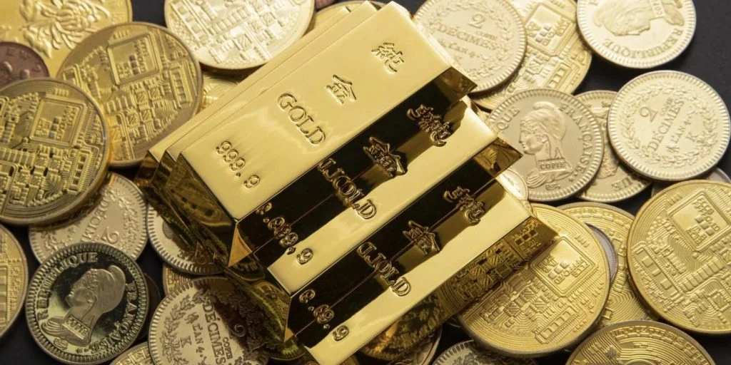 Emas Makin Mahal, Tembus 3000 USD Per Ounce