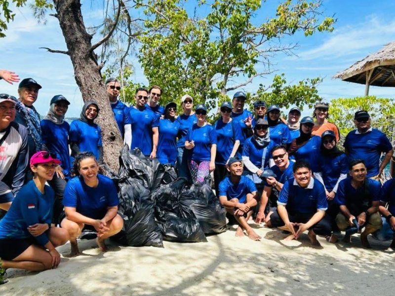 EIB Global Dan UE Beraksi: Laut Seribu Bebas Sampah!