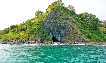 Pantai Kunti Ditutup Total, Keindahan Dijaga dengan Pembatasan