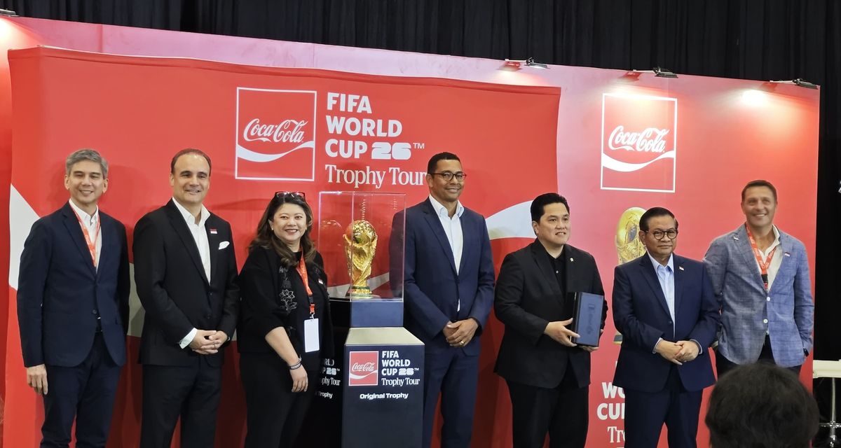 Ada Legenda Brasil! Trofi Piala Dunia Resmi Mampir Ke Jakarta