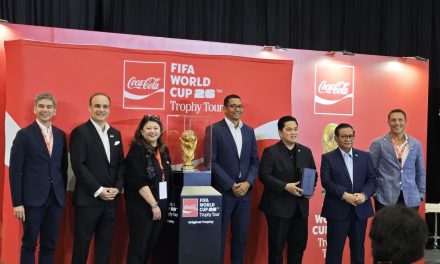 Ada Legenda Brasil! Trofi Piala Dunia Resmi Mampir Ke Jakarta