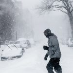 Badai Salju Hebat Di AS: Ribuan Penerbangan Batal