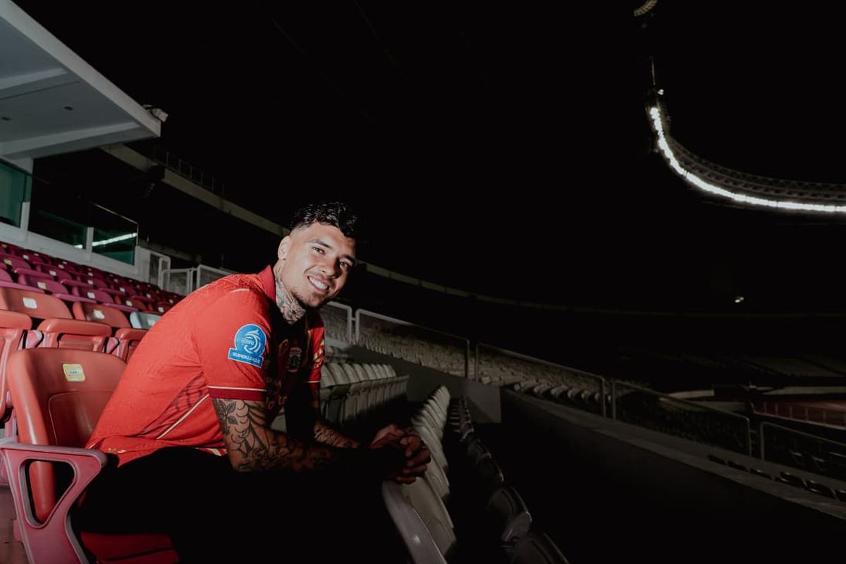 Reaksi Klok Soal Shayne Di Persija: Maung Vs Macan Kian Panas