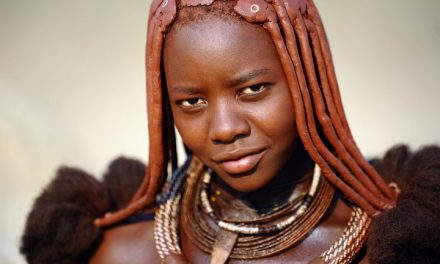 Rahasia Kecantikan Wanita Himba, Pesona Alami dari Afrika