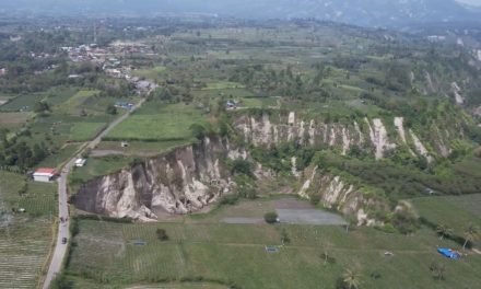 Lubang Raksasa Aceh: Ngarai, Bukan Sinkhole!