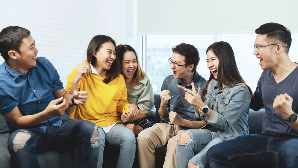 3 Manfaat Baik Bertemu Dengan Teman Lama