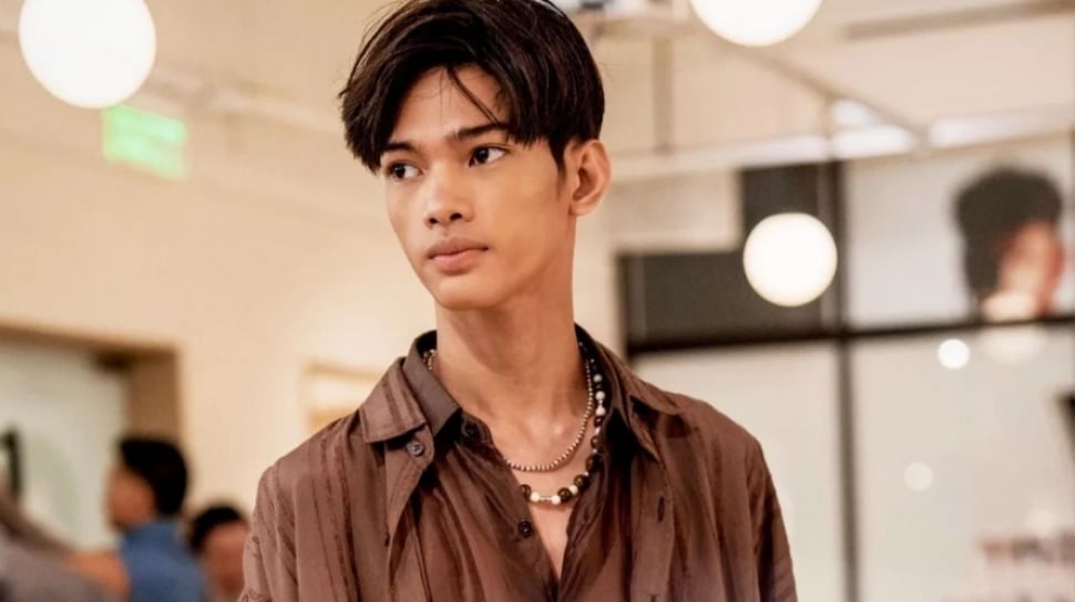 Dulu Receh, Sekarang Mike Octavian Jadi Model Hits Di Korea