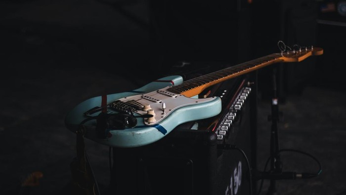 Deretan Gitar Listrik Andalan Produser Musik Buat Rekaman