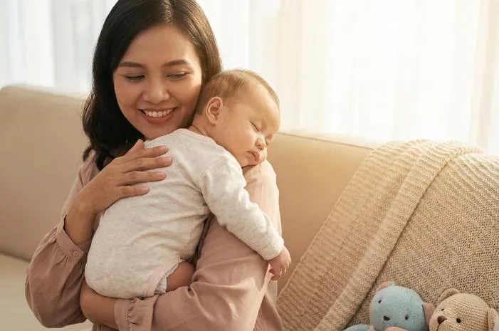 BB Bayi Naik? Tenang Bun, Itu Tanda ASImu Udah Cukup Kok!