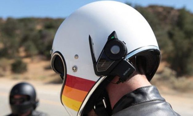 Fungsi Intercom Helm Yang Bikin Riding Makin Seru