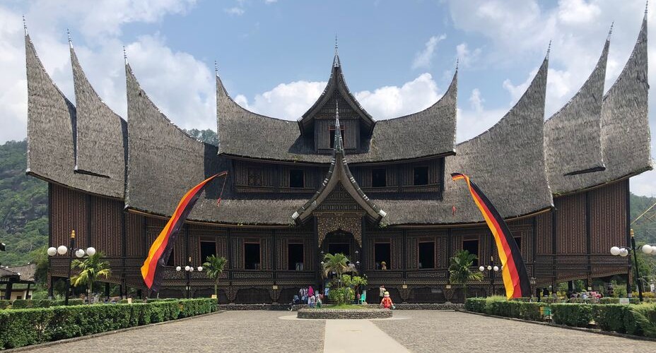 Rekomendasi Wisata Padang Paling Indah