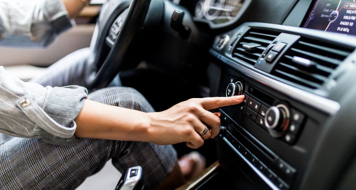 3 Cara Simpel Biar AC Mobil Tetap Dingin & Awet