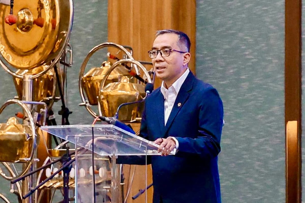 Demi Ambisi, Fitra Etika Rela Lepas Status WNI?